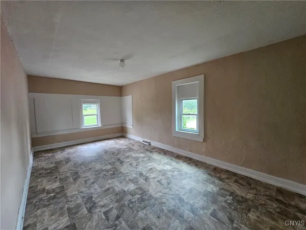 $149,900 | 1230 Court Street, Utica, NY 13502