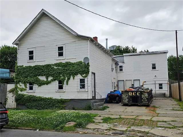 $175,000 | 1230 Court Street, Utica, NY 13502