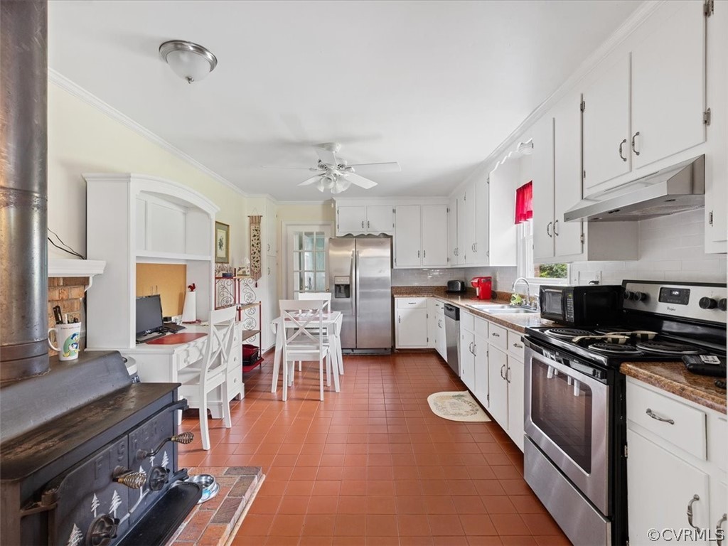 1035 Schroeder Road Powhatan, VA 23139 - Photo 10 of 29 Gallery Image 10