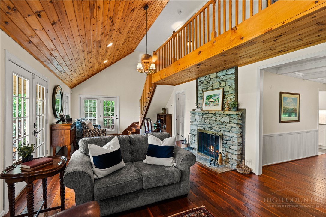 351 Old Bark Road Boone, NC 28607 - Photo 5 of 50