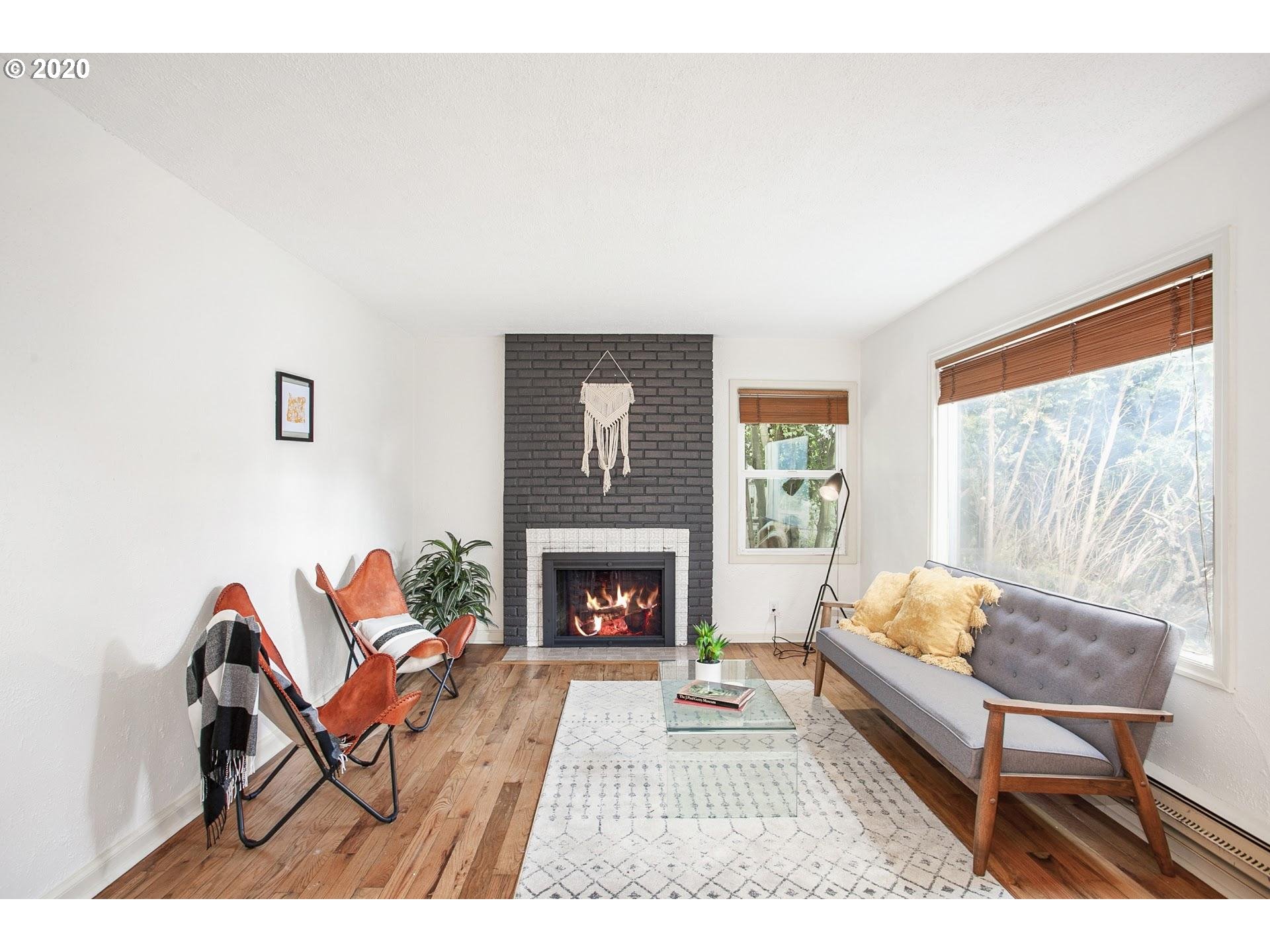 5603 Southwest Cameron Road Portland, OR 97221 - Photo 4 of 25 Gallery Image 4
