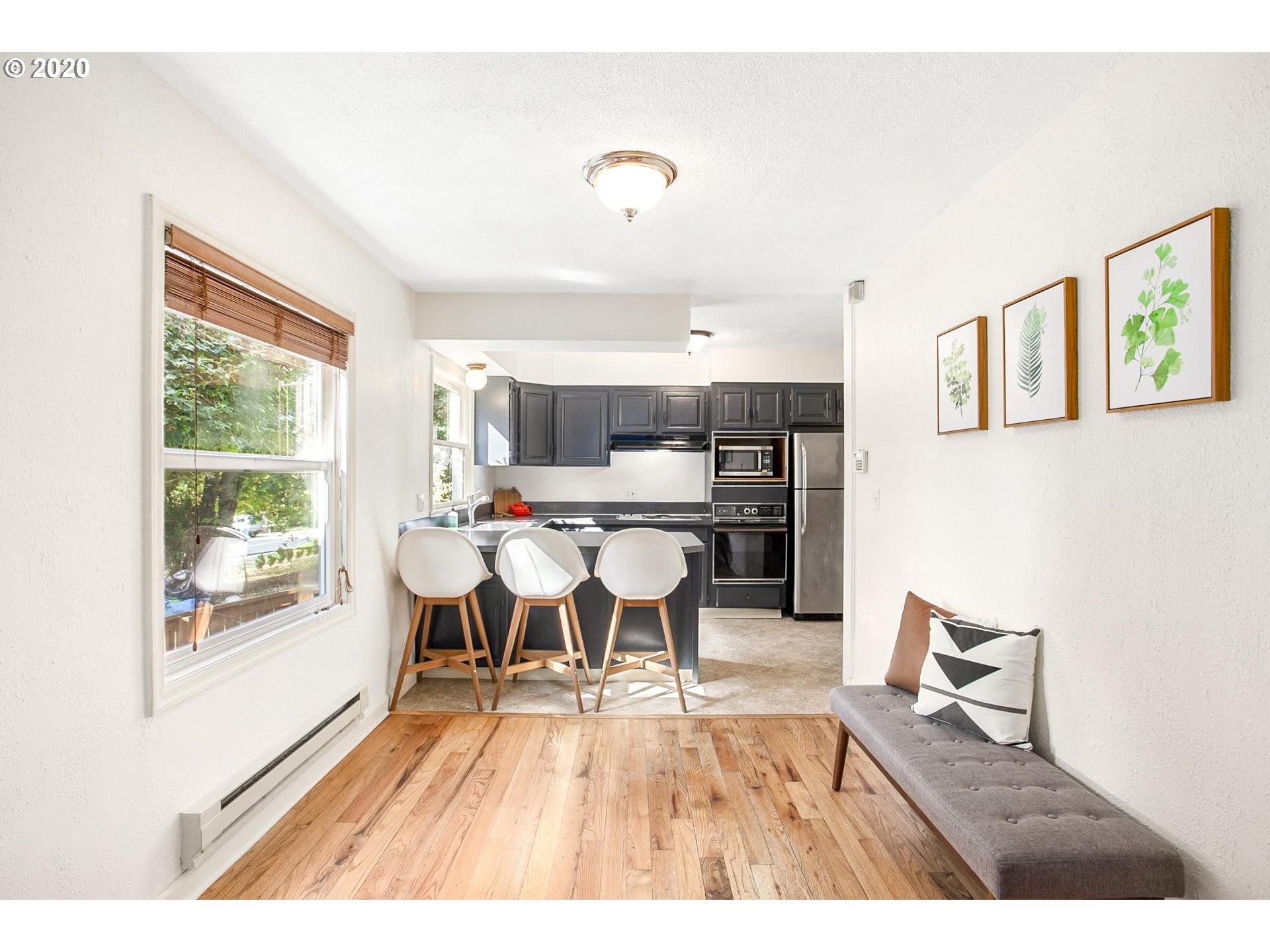 5603 Southwest Cameron Road Portland, OR 97221 - Photo 6 of 25 Gallery Image 6