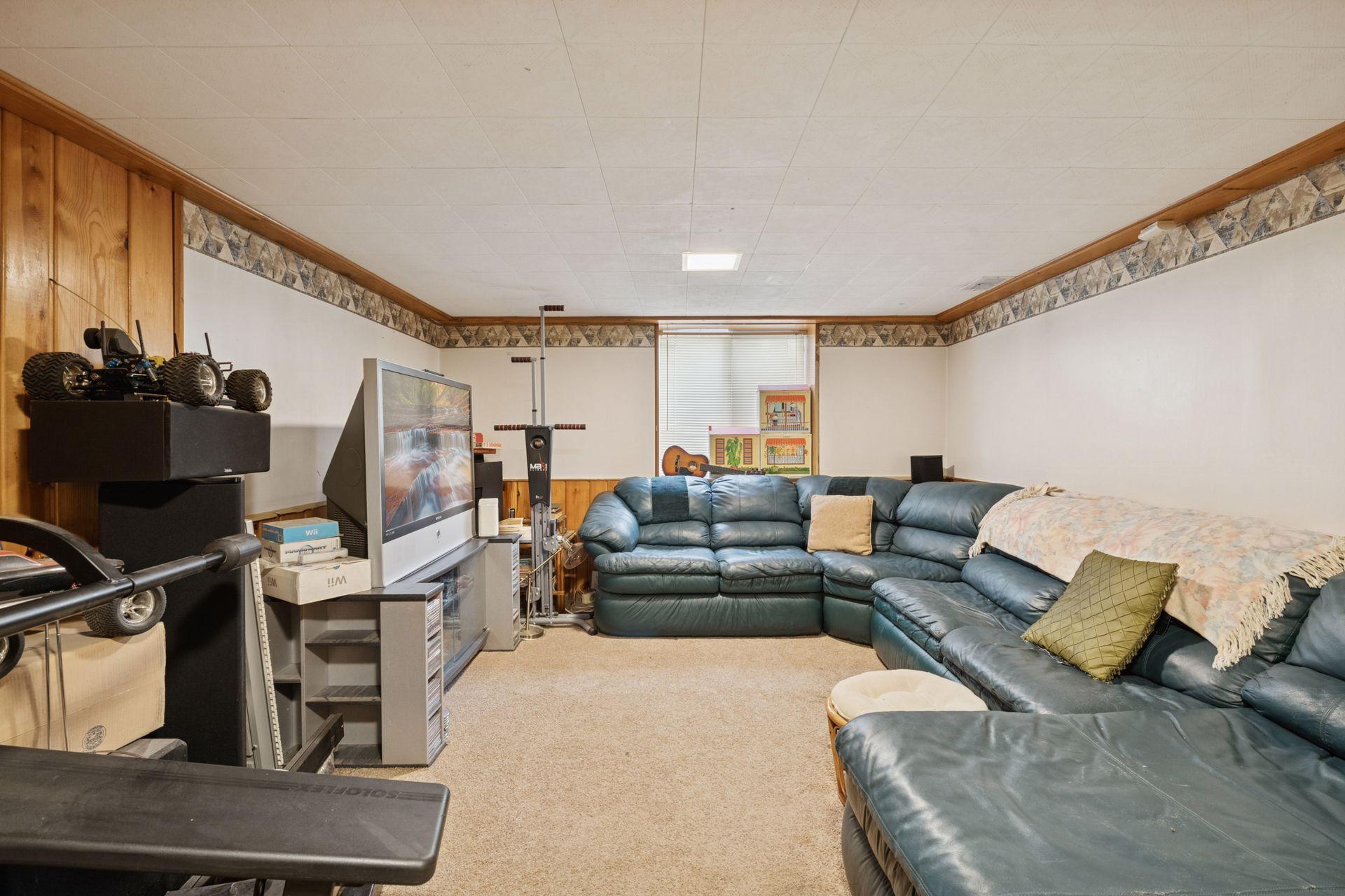 8836 James Avenue South Bloomington, MN 55431 - Photo 27 of 34