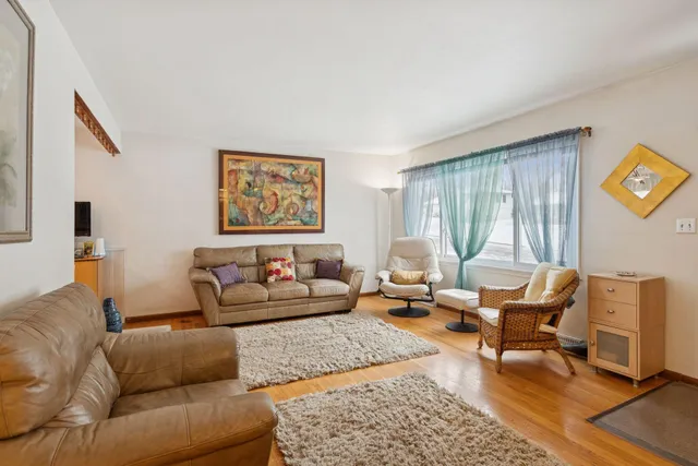 $439,900 | 8836 James Avenue South, Bloomington, MN 55431