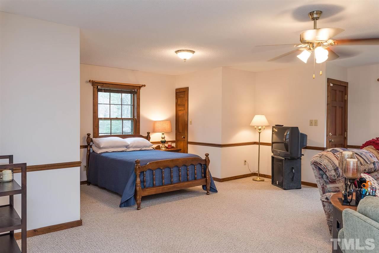 6809 Perkins Drive Raleigh, NC 27612 - Photo 22 of 25 Gallery Image 22