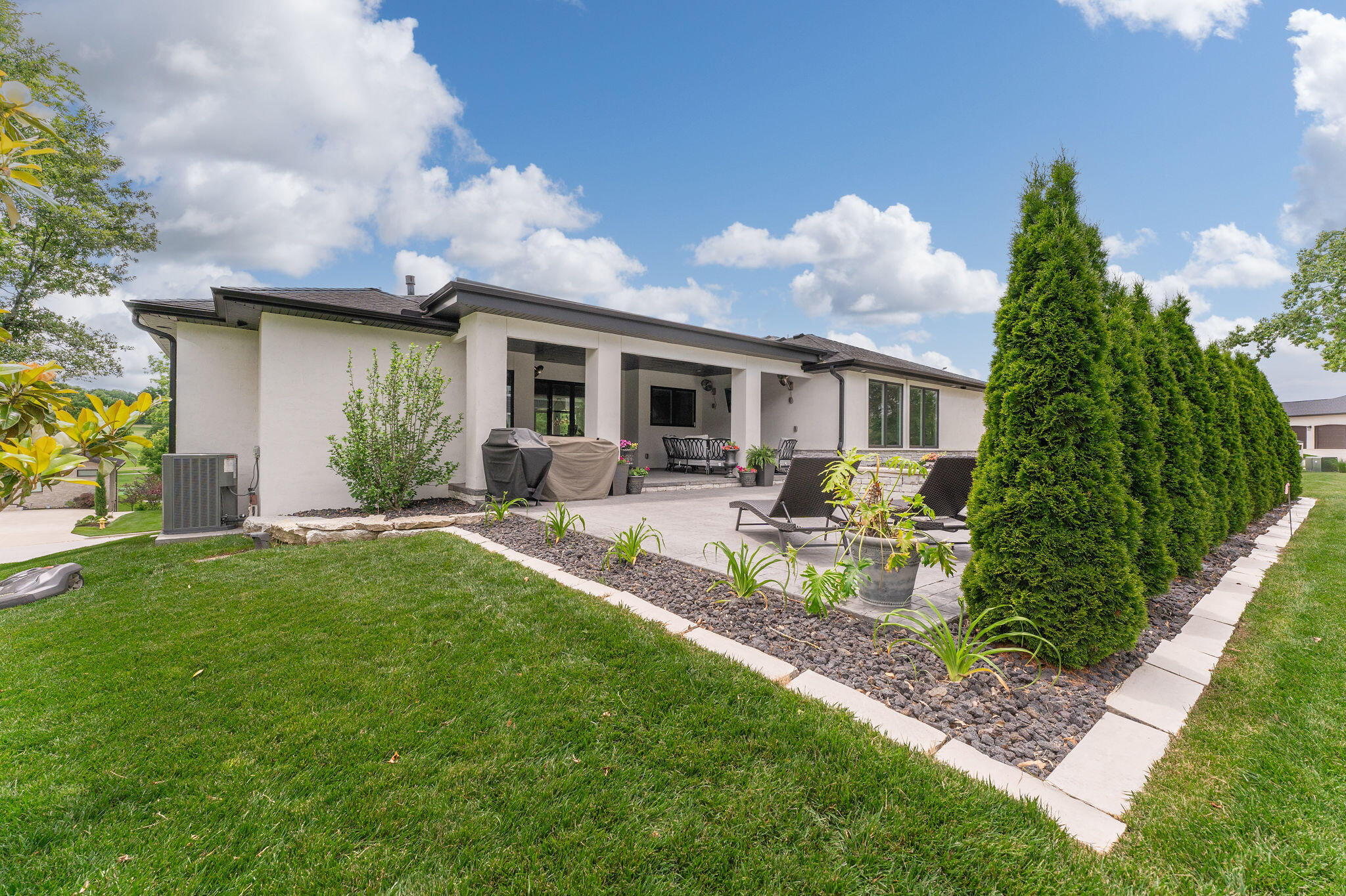3705 West Cypress Street Springfield, MO 65802 - Photo 66 of 107 (c)BRPhoto3705Cypress-53