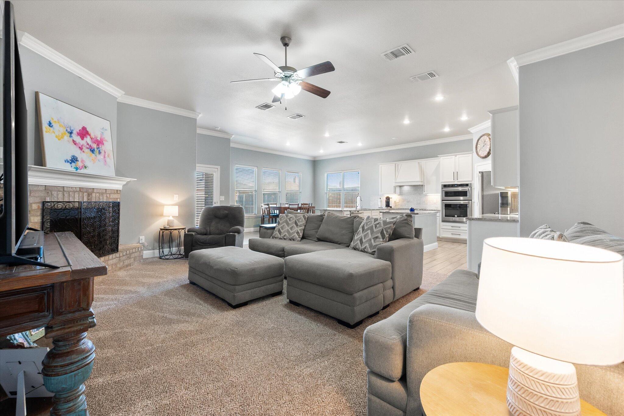 7212 91st Street Lubbock, TX 79424 - Photo 3 of 30 15-7212 91st9208