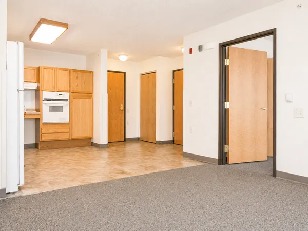 $700 | 2107 Nobles Street, Unit 212, Worthington, MN 56187