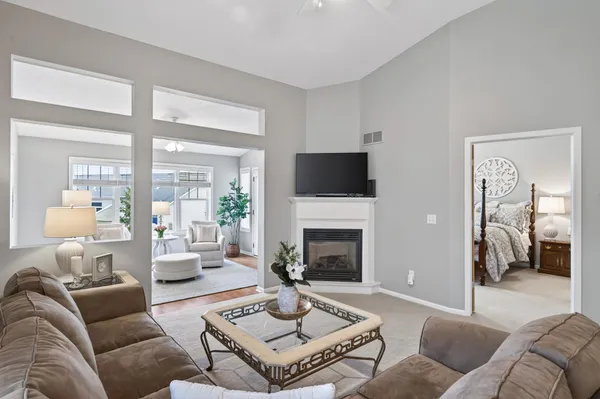 $450,000 | 16103 70th Place North, Maple Grove, MN 55311