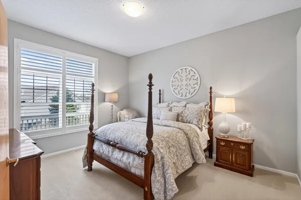 $450,000 | 16103 70th Place North, Maple Grove, MN 55311