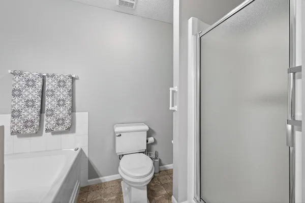 $450,000 | 16103 70th Place North, Maple Grove, MN 55311