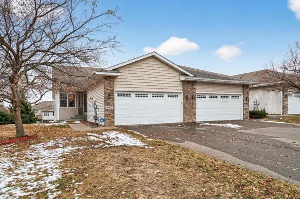 $450,000 | 16103 70th Place North, Maple Grove, MN 55311