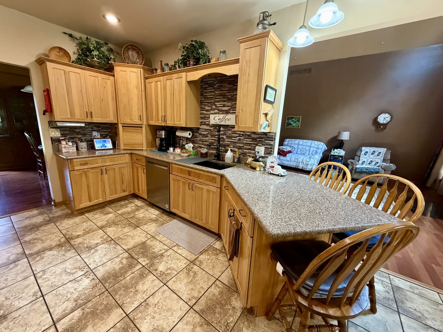 404 Timber Street La Fayette, IL 61449 - Photo 6 of 44 Gallery Image 6