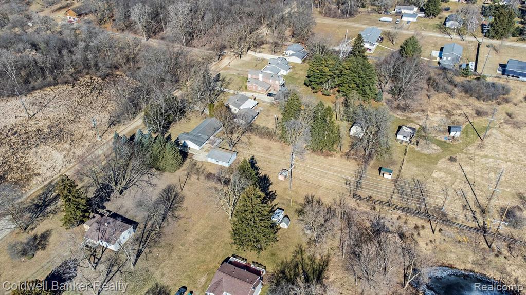 925 Sanders Road Oxford, MI 48371 - Photo 18 of 19