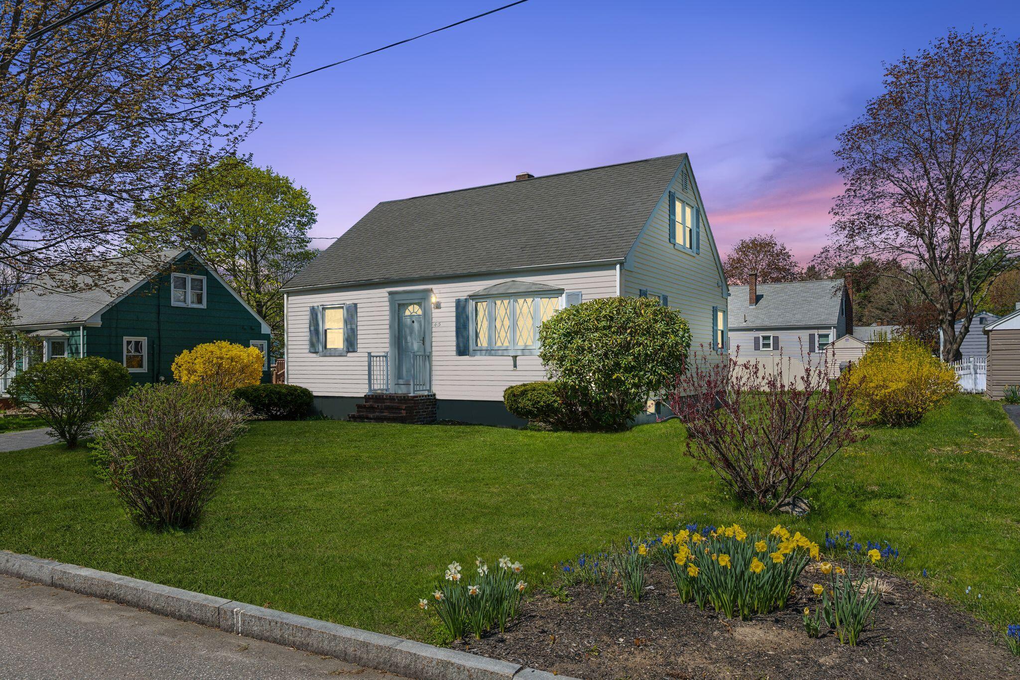 45 Hicks Street Portland, ME 04103 - Photo 32 of 34 Twilight
