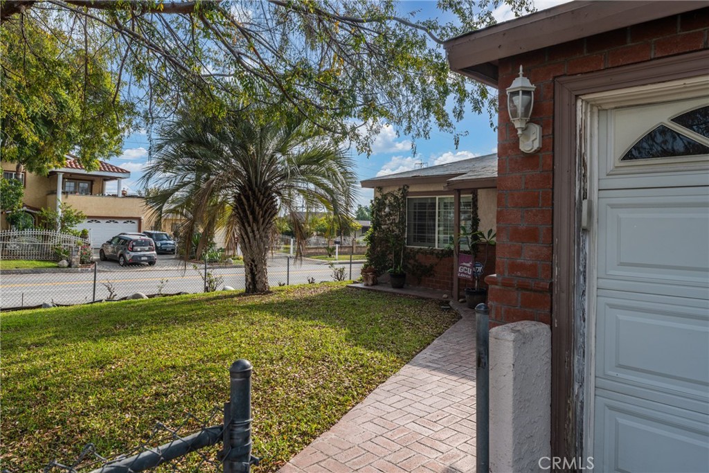 2628 Millbrae Avenue Duarte, CA 91010 - Photo 3 of 31