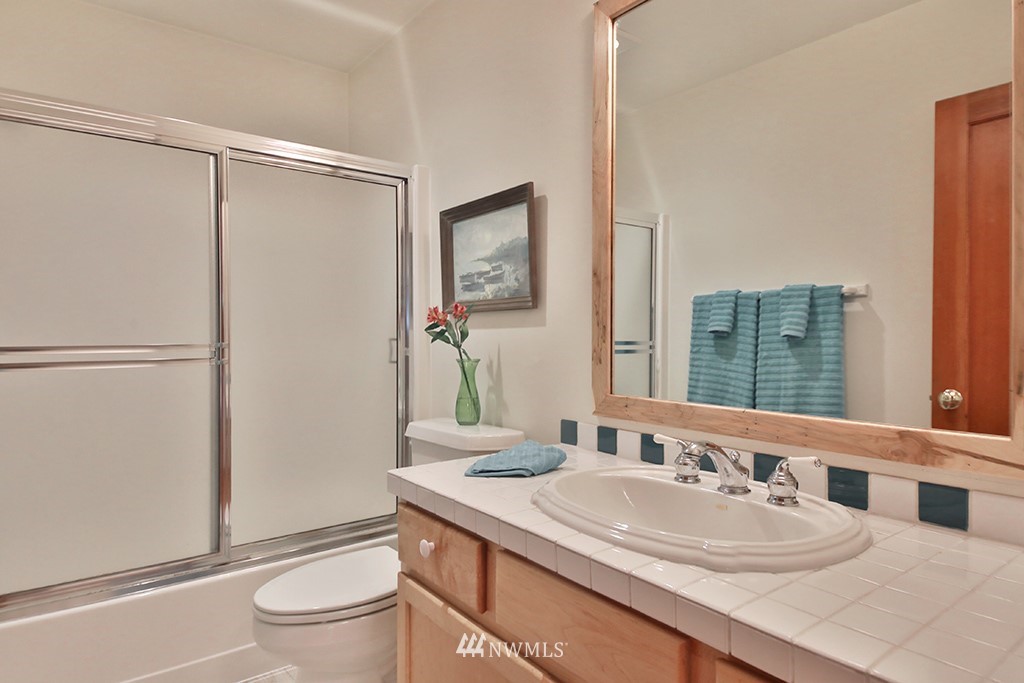 5320 South Bercot Road Freeland, WA 98249 - Photo 16 of 25 Gallery Image 16