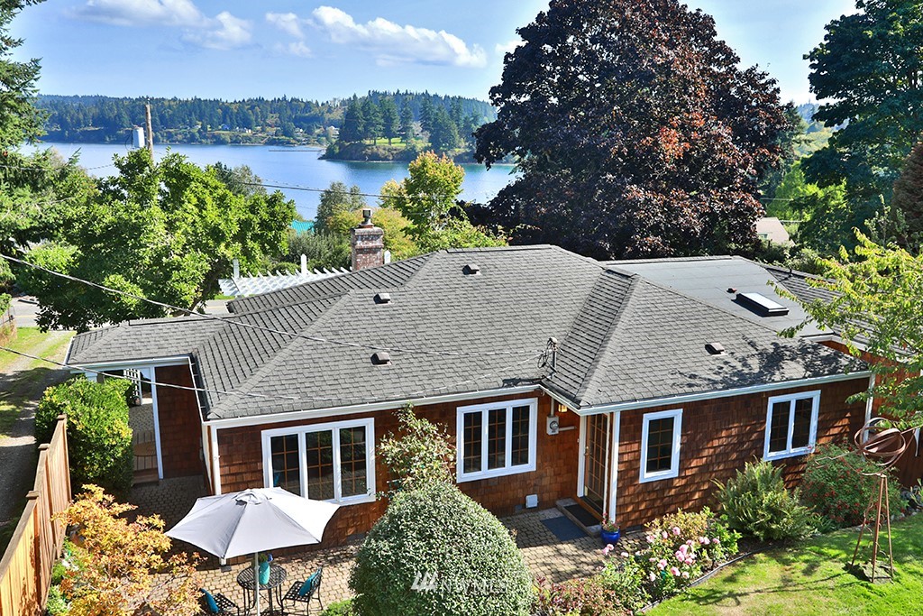 5320 South Bercot Road Freeland, WA 98249 - Photo 3 of 25 Gallery Image 3