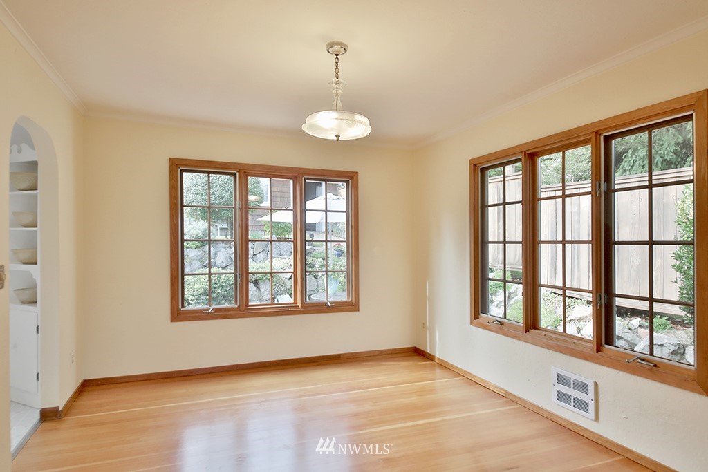 5320 South Bercot Road Freeland, WA 98249 - Photo 8 of 25 Gallery Image 8