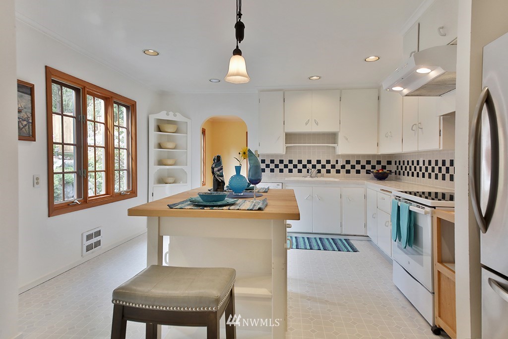 5320 South Bercot Road Freeland, WA 98249 - Photo 10 of 25 Gallery Image 10