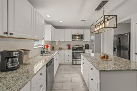 $449,999 | 6705 Genoa Road, Fort Worth, TX 76116