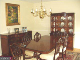 52 Whitemarsh Road Ardmore, PA 19003 - Photo 2 of 5