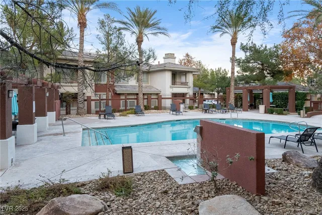 $1,830 | 1012 Domnus Lane, Unit 205, Las Vegas, NV 89144