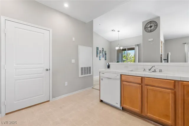 $1,830 | 1012 Domnus Lane, Unit 205, Las Vegas, NV 89144