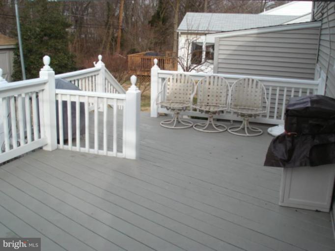 20 Ridgefield Road Lutherville-Timonium, MD 21093 - Photo 16 of 20 Deck