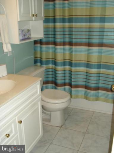 20 Ridgefield Road Lutherville-Timonium, MD 21093 - Photo 7 of 20 Bath #1