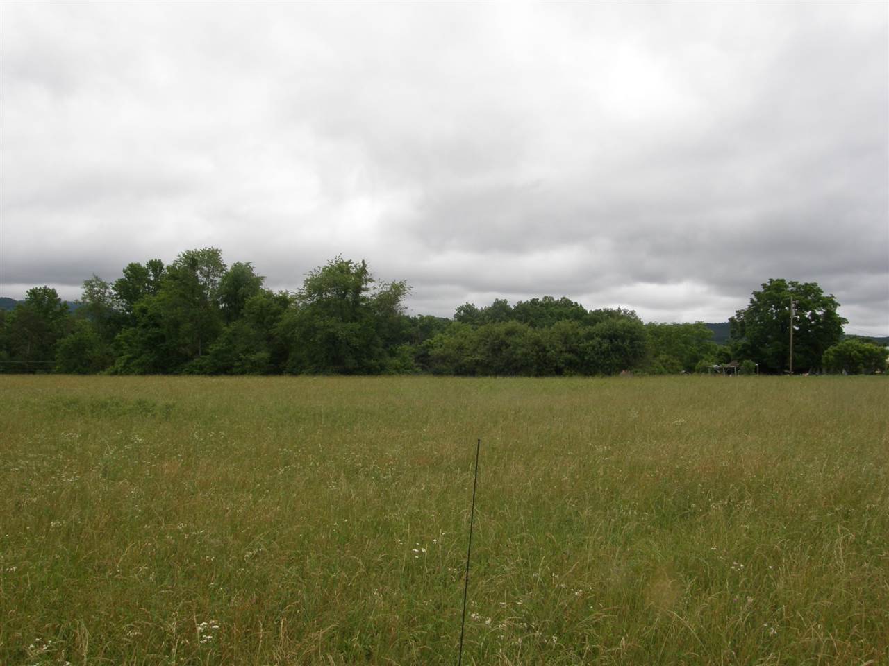 36 A Irish Road Faber, VA 22938 - Photo 5 of 19 a view of an ocean and beach