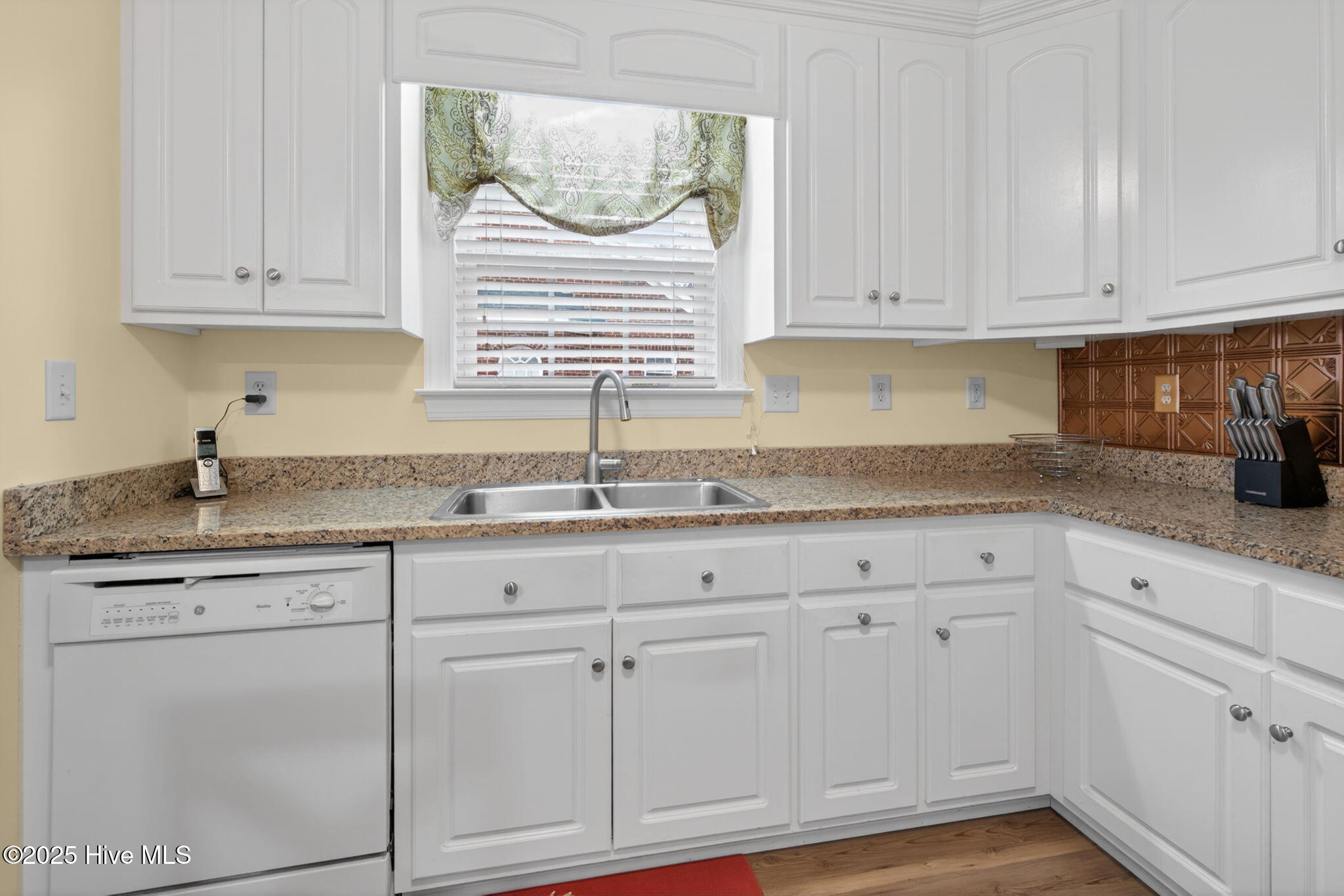 2712 Winding Ridge Drive West Wilson, NC 27893 - Photo 9 of 39 Kitchen 2