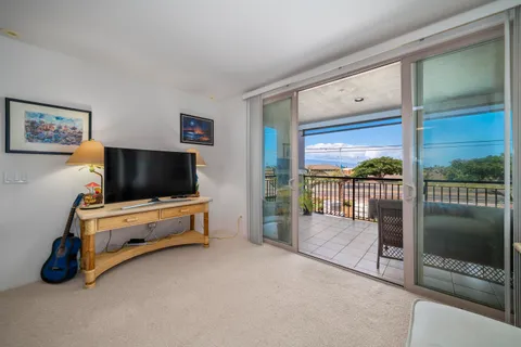 $775,000 | 1233 Limahana Circle, Unit B202, Lahaina, HI 96761