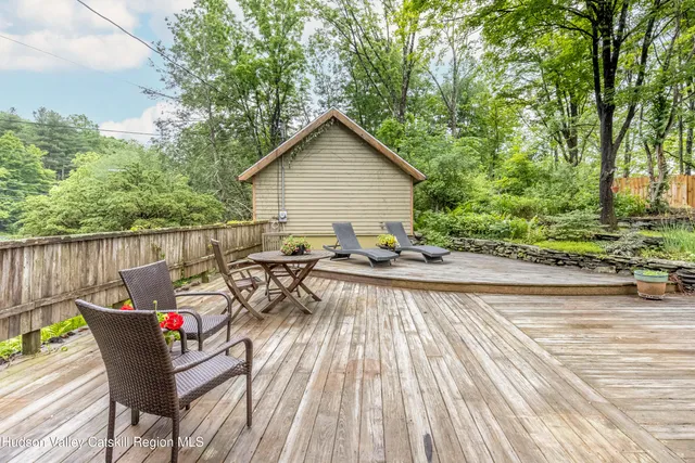 $575,000 | 571-575 Peninsula Boulevard, Cedarhurst, NY 11516