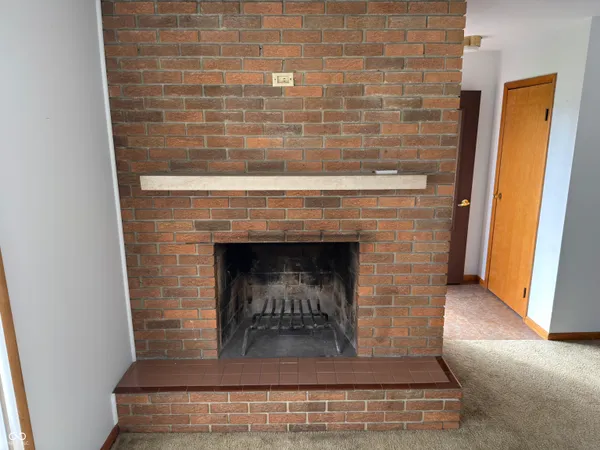 $196,000 | 42 South Ross Street, Columbus, IN 47201