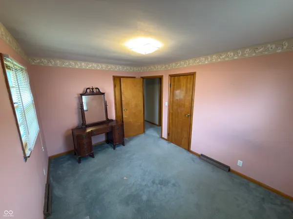 $196,000 | 42 South Ross Street, Columbus, IN 47201