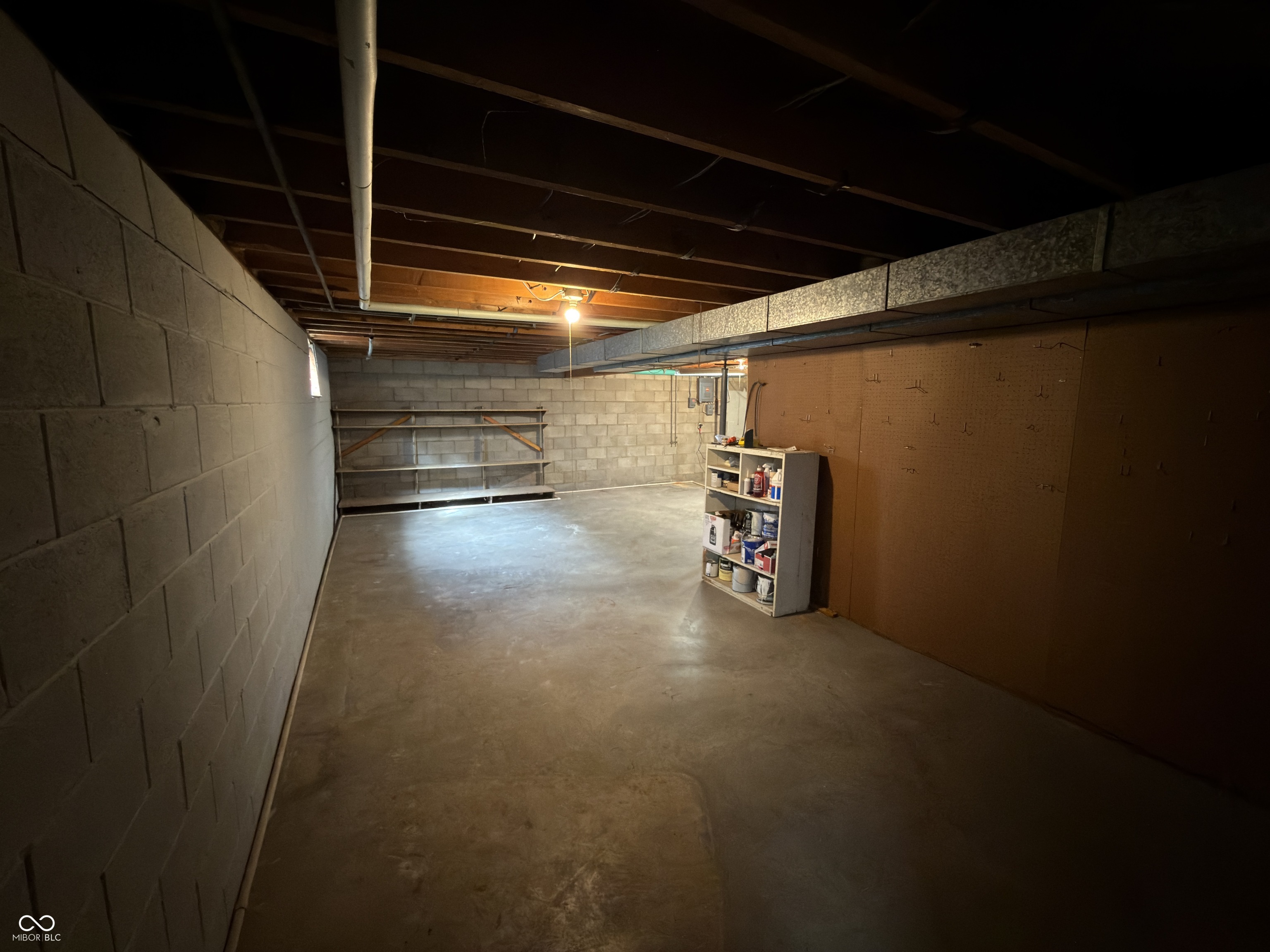 42 South Ross Street Columbus, IN 47201 - Photo 37 of 46