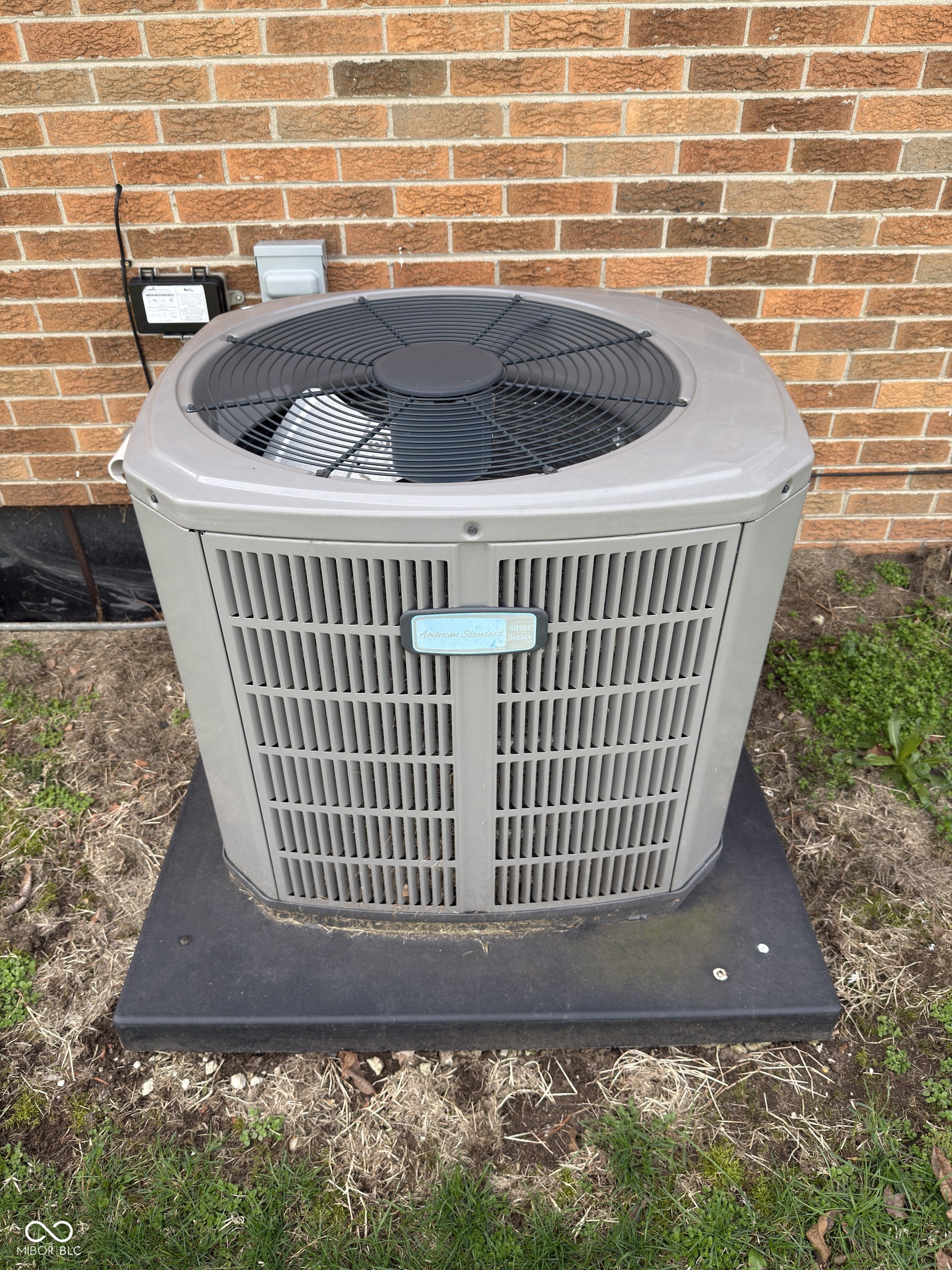 42 South Ross Street Columbus, IN 47201 - Photo 5 of 46