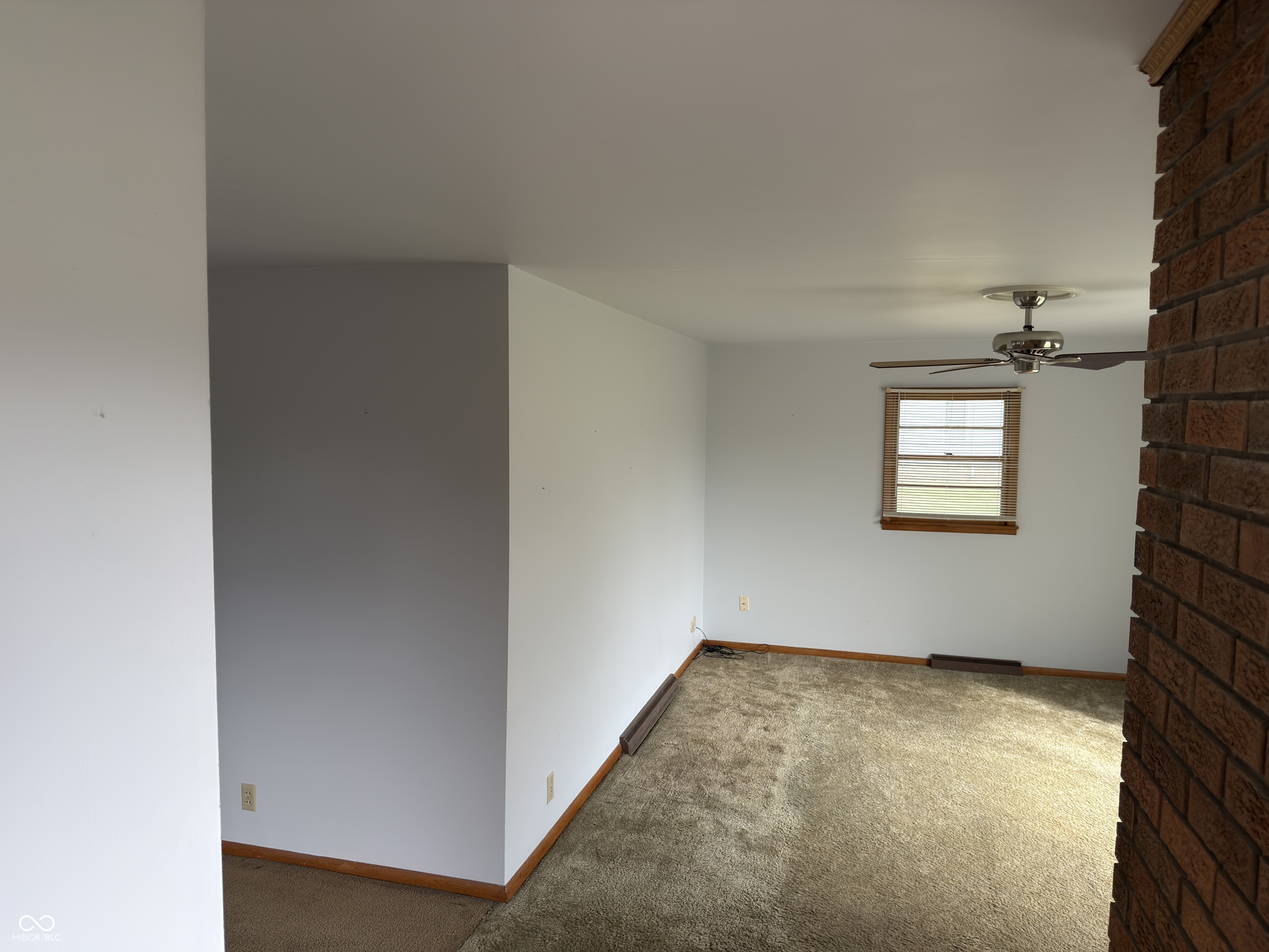 42 South Ross Street Columbus, IN 47201 - Photo 10 of 46