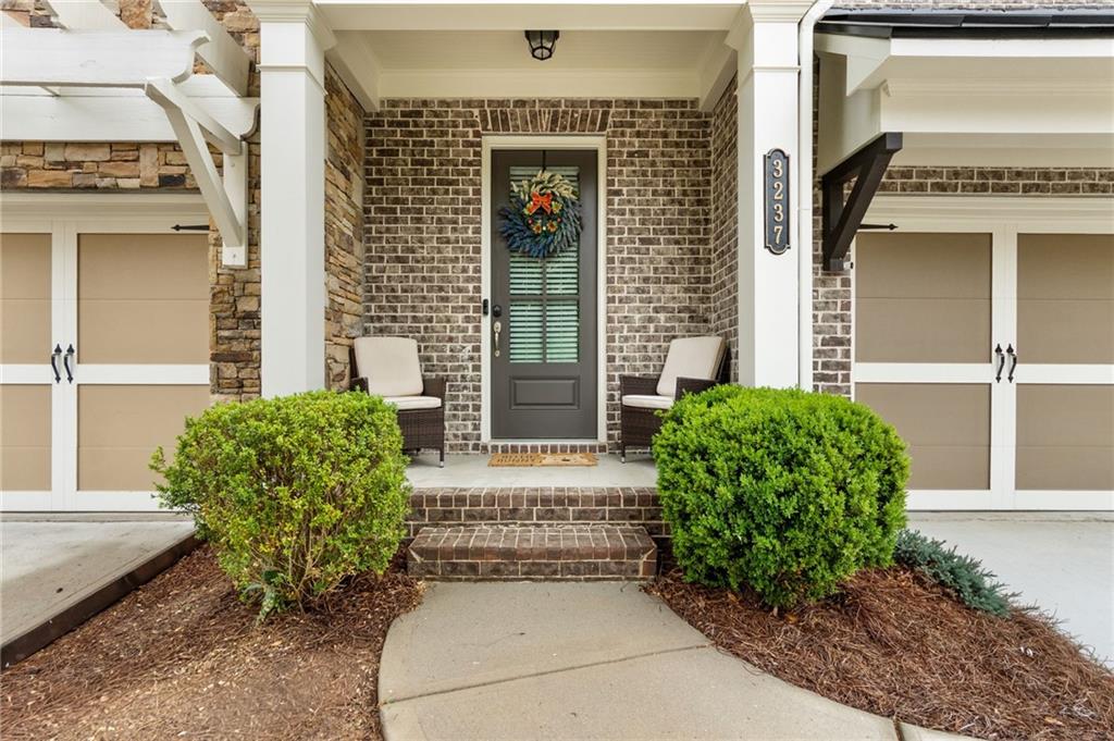 3237 Nobility Way Atlanta, GA 30339 - Photo 3 of 42