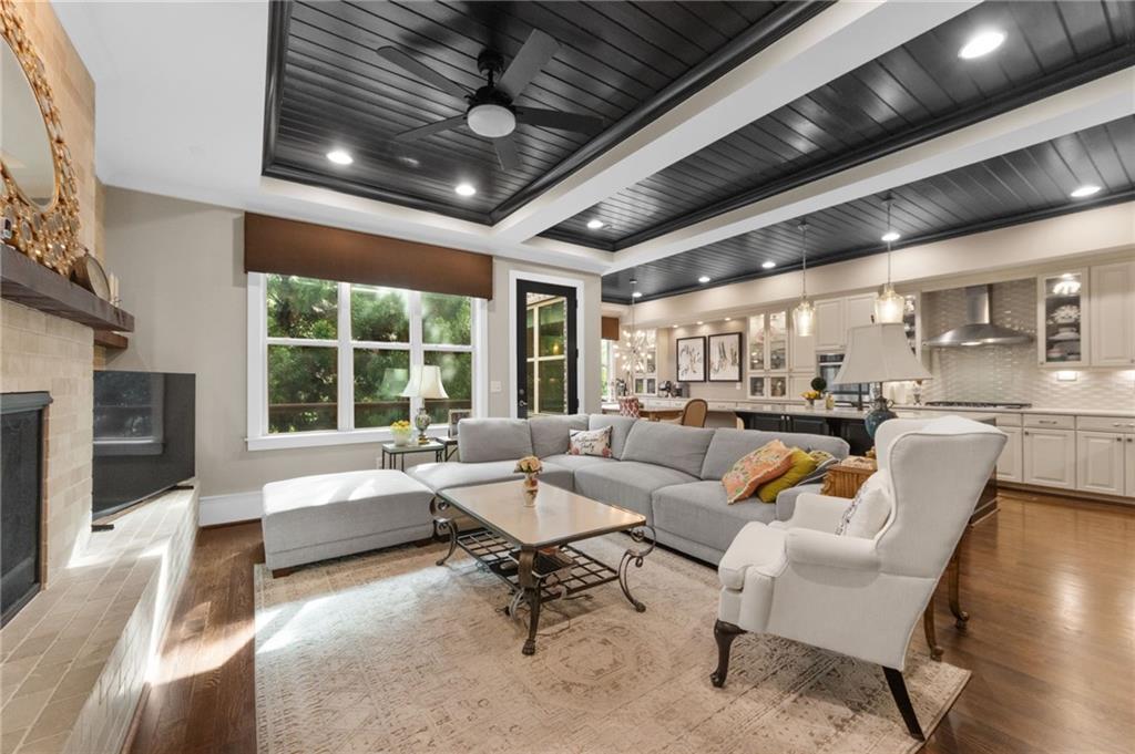 3237 Nobility Way Atlanta, GA 30339 - Photo 8 of 42