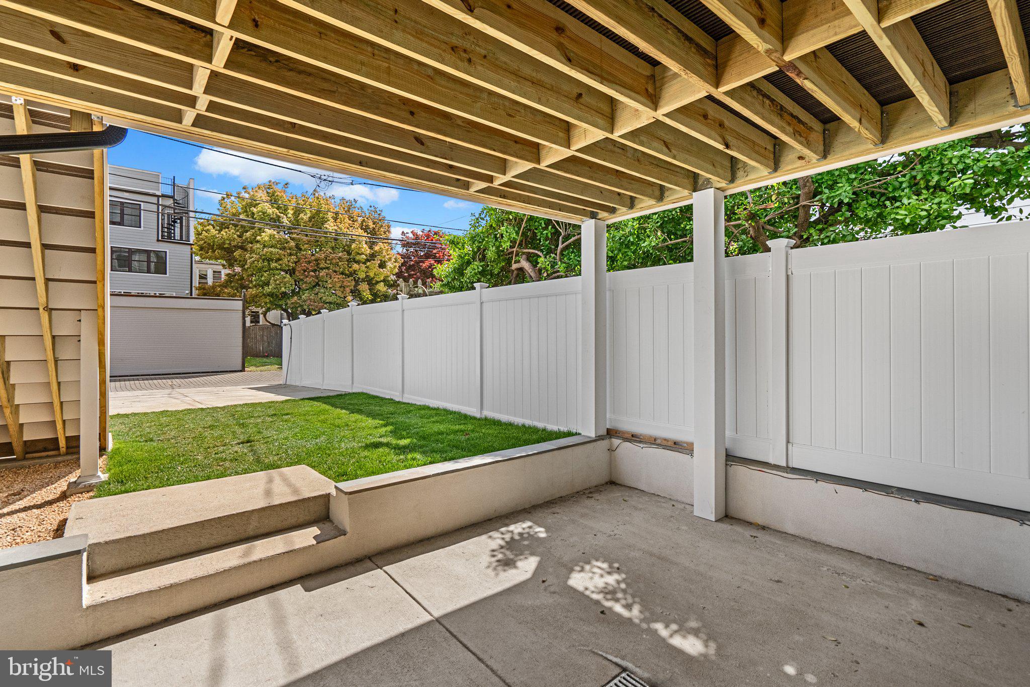 3710 S Street Northwest Washington, DC 20007 - Photo 29 of 32 a view of a backyard