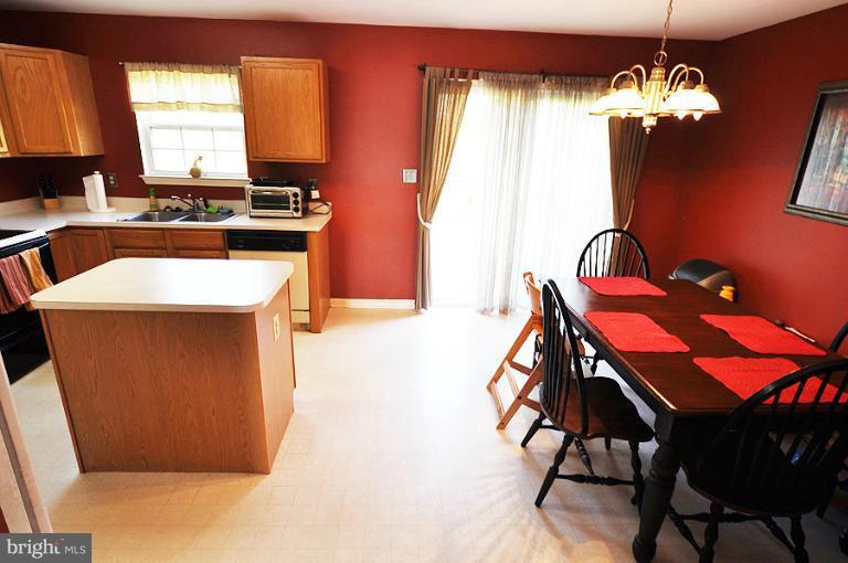 203 Pidco Road Reisterstown, MD 21136 - Photo 18 of 30 Kitchen