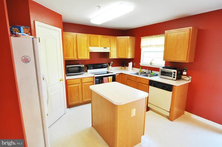 203 Pidco Road Reisterstown, MD 21136 - Photo 23 of 30 Kitchen
