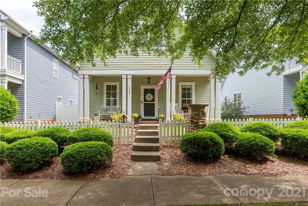 8237 Bud Henderson Road Huntersville, NC 28078 - Photo 3 of 25 a view of a house with a outdoor space