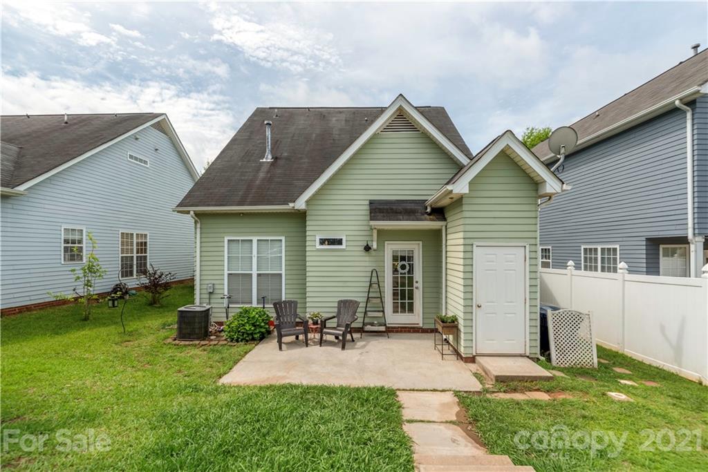 8237 Bud Henderson Road Huntersville, NC 28078 - Photo 23 of 25 a view of a house with patio