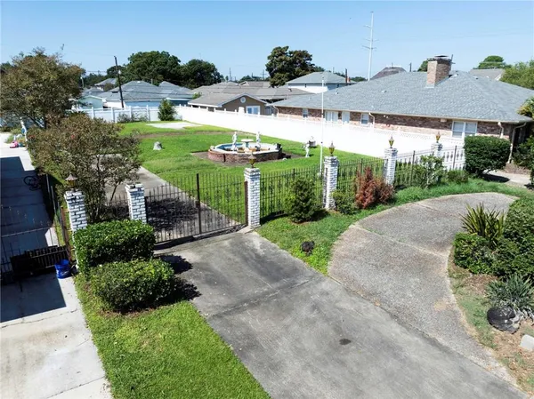 $284,900 | 4412 North Turnbull Drive, Metairie, LA 70002