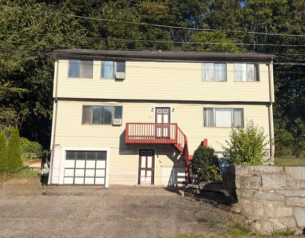 $2,000 | 9 Jewett Street, Unit 11, Ansonia, CT 06401