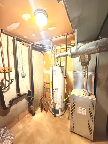 $2,000 | 9 Jewett Street, Unit 11, Ansonia, CT 06401