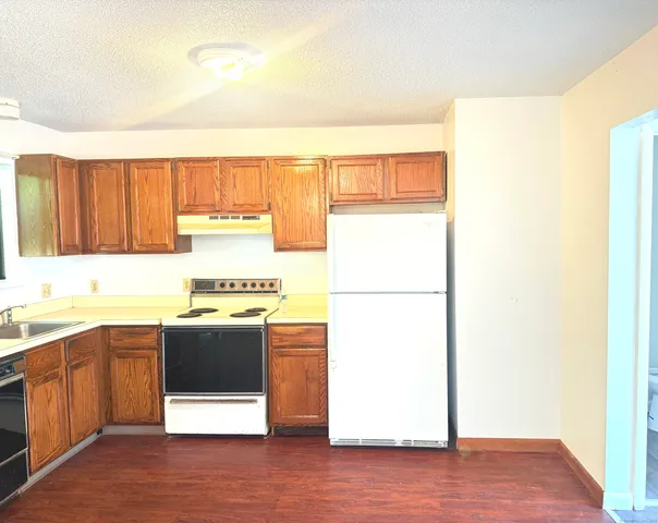 $2,000 | 9 Jewett Street, Unit 11, Ansonia, CT 06401